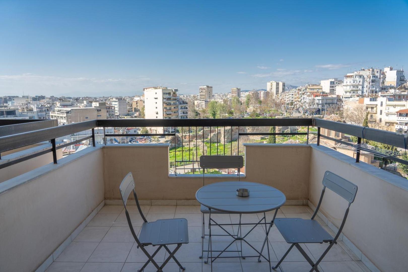 Kosmos Service Apartment Beautiful Studio 3 With Additional Cost Parking Selanik Dış mekan fotoğraf